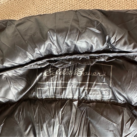 Eddie Bauer Black Quilted Down Vest - Picture 6 of 8